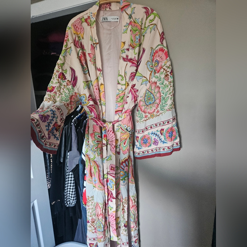 ZARA kimono